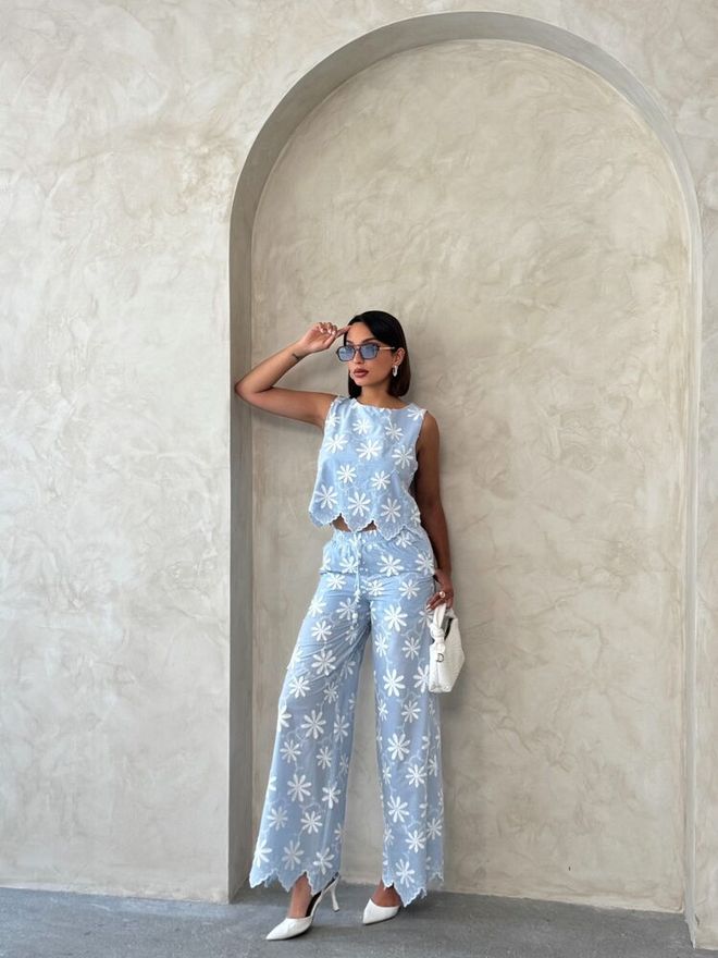 Topshow Blue Floral Palazzo Pants Wholesale Clothing 1