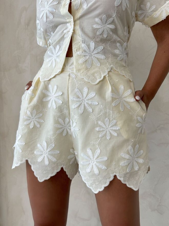 Topshow Ецру Папирна Кеса Шортс Са Цветним Дезеном Велепродаја одеће Пролеће