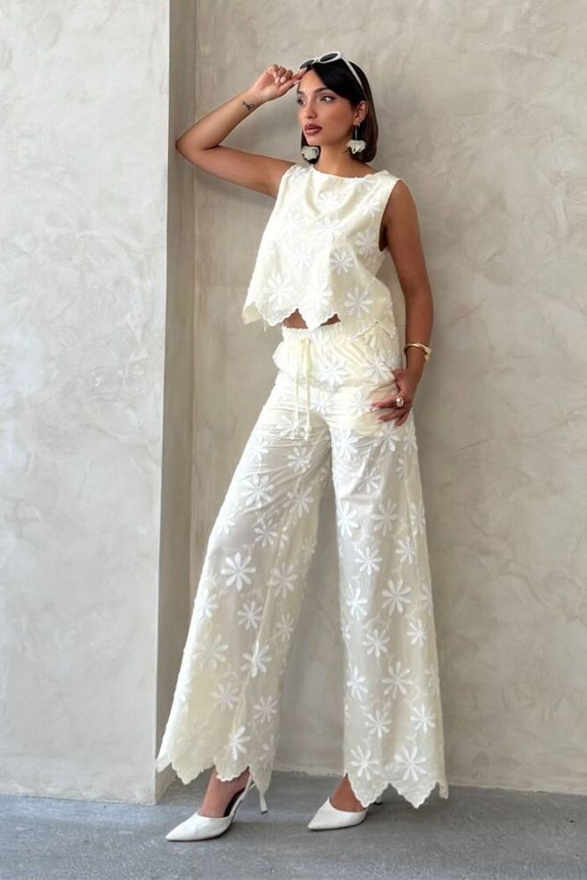Topshow White Floral Palazzo Pants Wholesale Clothing Casual