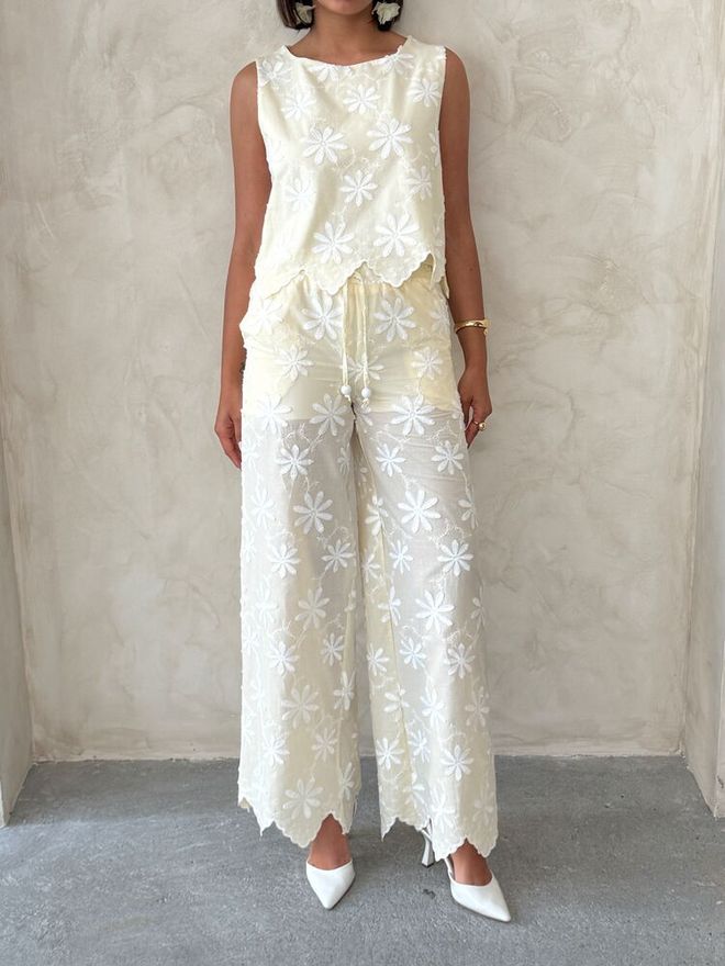 Topshow White Floral Palazzo Pants Wholesale Clothing Spring
