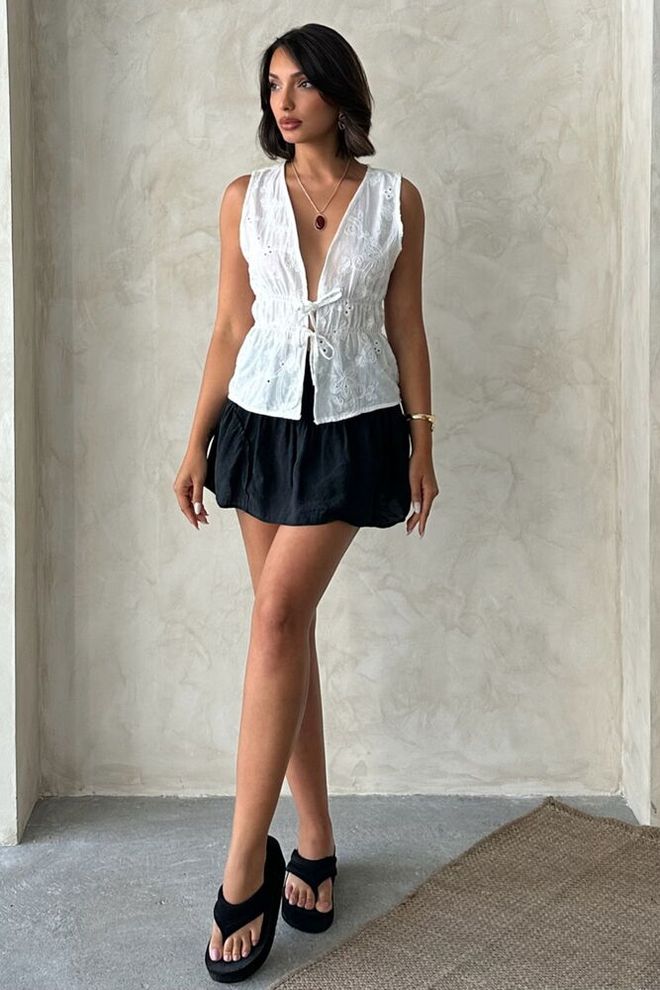 Topshow Бяла Ежедневна Риза Без Ръкави С Ръкави Тип Кап Дрехи на едро Небрежен