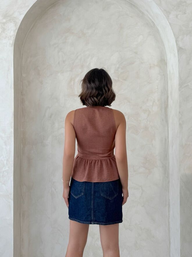 Topshow Camicetta Marrone Slim Fit Scollo A V Senza Maniche Manica Ad Aletta Abbigliamento all'ingrosso Boho