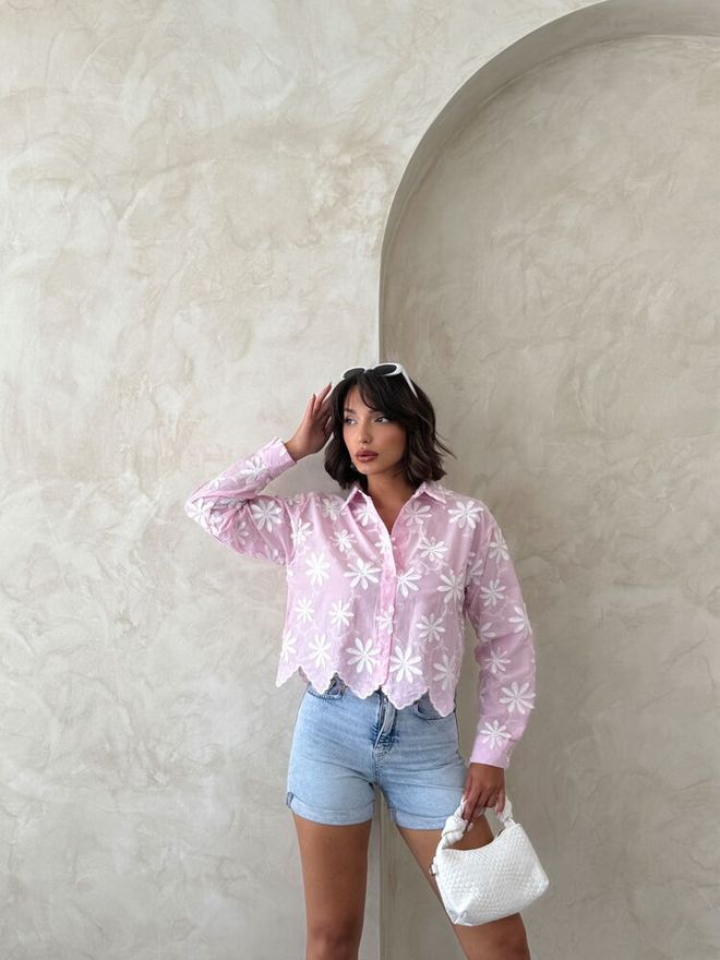 Topshow Pink Boho Floral Buttoned Shirt Wholesale Clothing 1