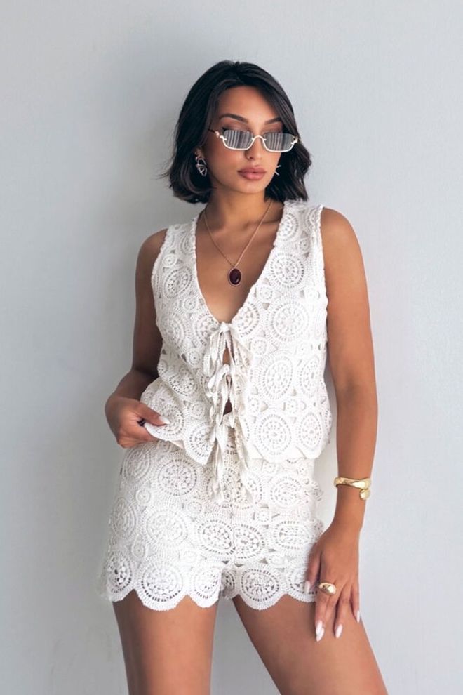 Topshow Кружевной Жилет С Завязкой Спереди Raw Оптовая продажа одежды Бохо