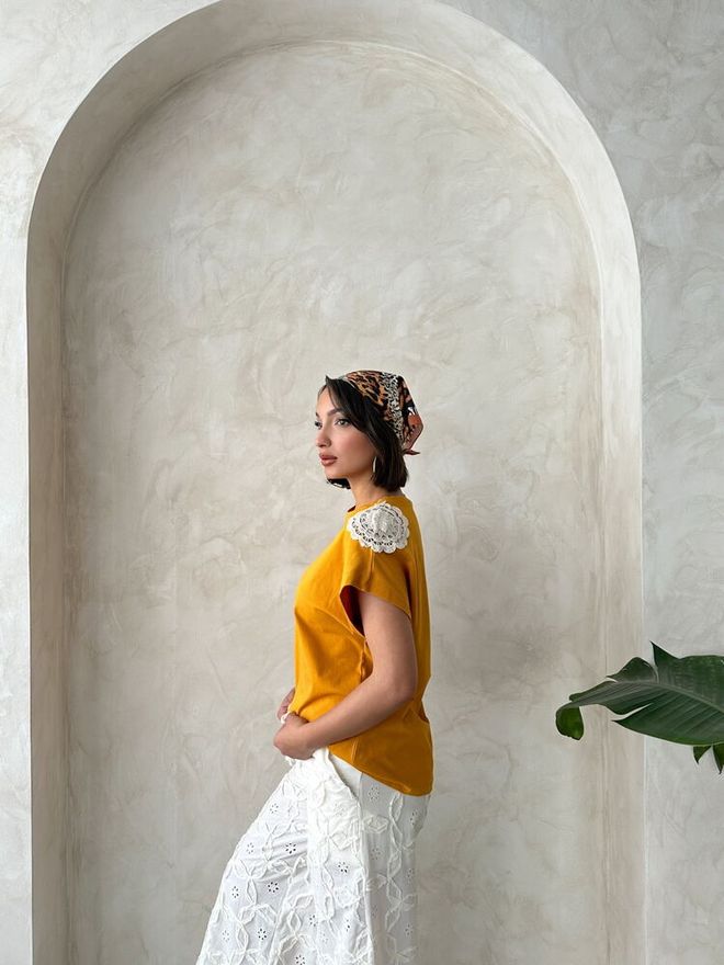 Topshow T shirt In Pizzo A Spalla Senape Abbigliamento all'ingrosso Cotone