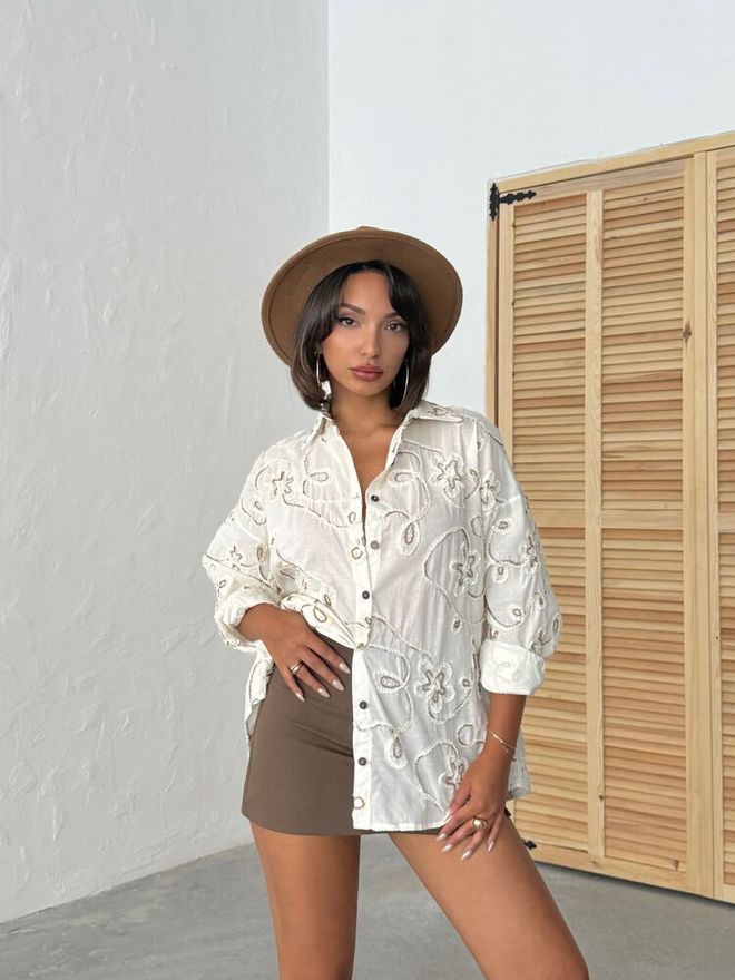 Topshow Chemise Beige Bohème Décontractée Élégante Vêtements en gros Lounge