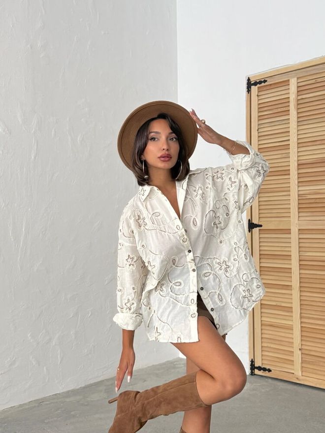 Topshow Chemise Beige Bohème Décontractée Élégante Vêtements en gros 1