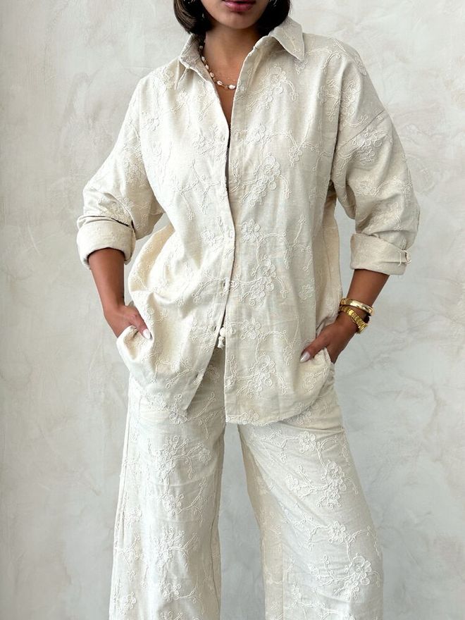 Topshow Бежова Флорална Риза Дрехи на едро Пролет