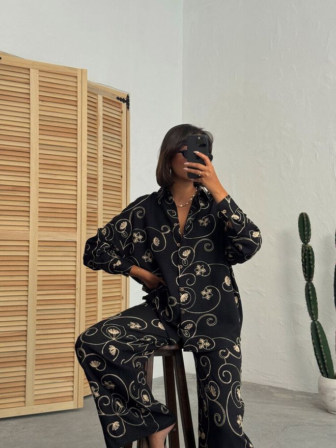 Topshow Black Floral Oversized Shirt Wholesale Clothing Lounge