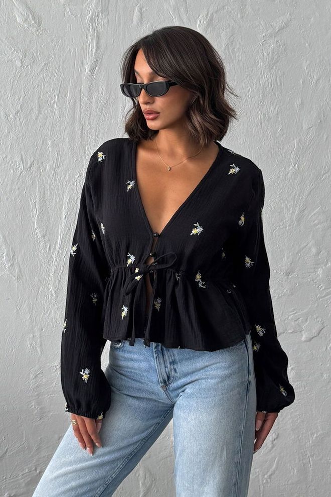 Topshow Black Floral Casual Boho Blouse With V Neck Wholesale Clothing Casual