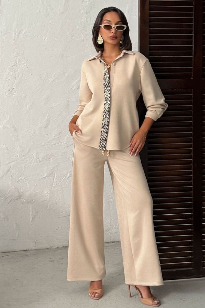 Topshow Beige Palazzo Hose Mit Kordelzug Und Schräge Taschen Großhandelskleidung Modest