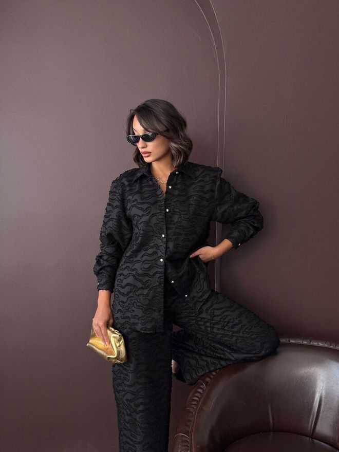 Topshow Elegantná Čierna Košeľa So Zvieracou Potlačou Veľkoobchod s oblečením 1