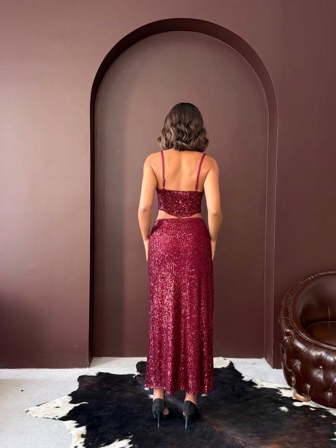 Topshow جيبة بلمسة من القماش اللامع باللون الأرجواني الداكن ملابس بالجملة رَسمِيّ