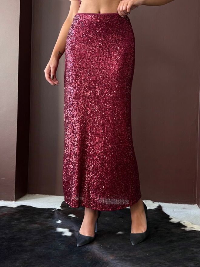 Topshow جيبة بلمسة من القماش اللامع باللون الأرجواني الداكن ملابس بالجملة ربيع