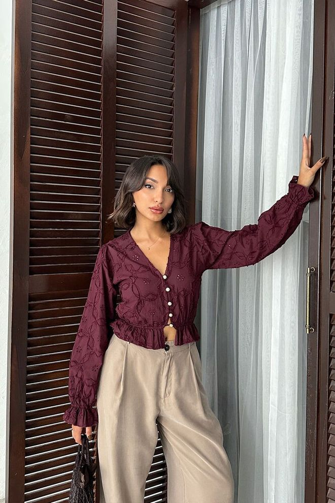 Topshow Blouse Boutonnée Brodée Bordeaux Vêtements en gros 0