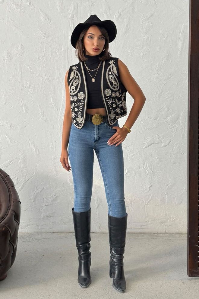 Topshow Μαύρο Φλοράλ Boho Αμάνικο Μπλουζάκι Χονδρικό εμπόριο ενδυμάτων Casual