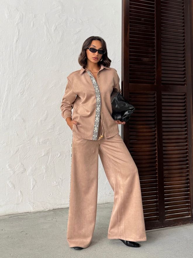 Topshow Pantalon Palazzo Beige Avec Jambes Larges Et Cordon De Serrage Vêtements en gros 1
