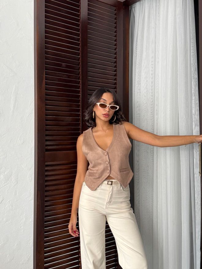 Topshow Beige Casual Elegant Vintage Vest Wholesale Clothing 1