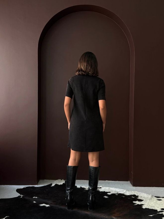 Topshow Μαύρο Μίνι Φόρεμα Shift Με Κοντά Μανίκια Χονδρικό εμπόριο ενδυμάτων Σέξι