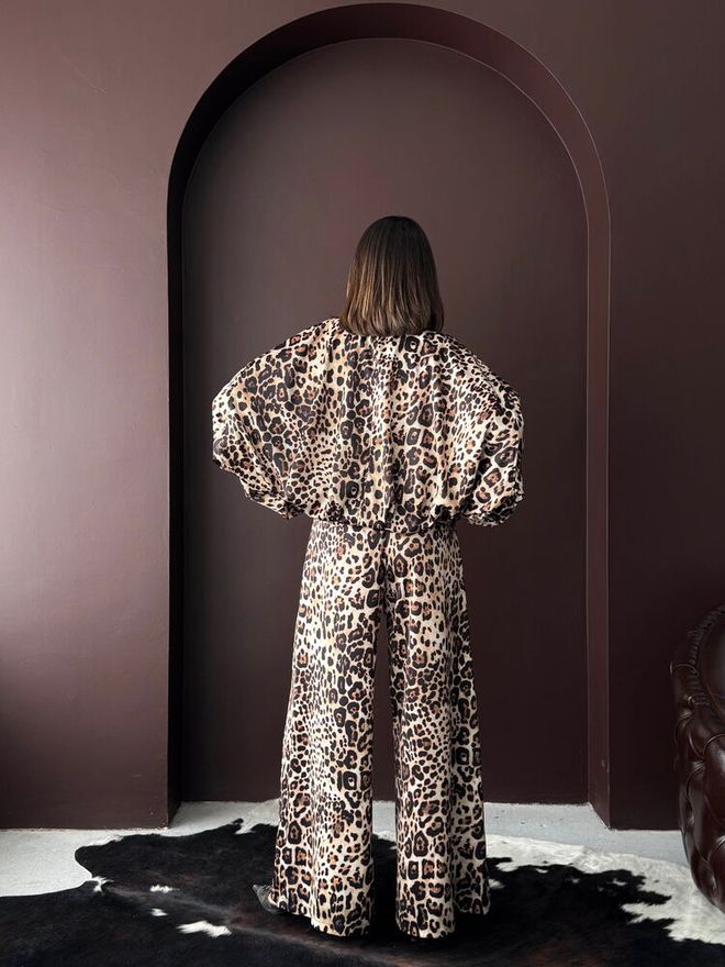 Topshow Rjava Oversized Jakna Z Leopardjim Tiskom Oblačila na debelo Seksi