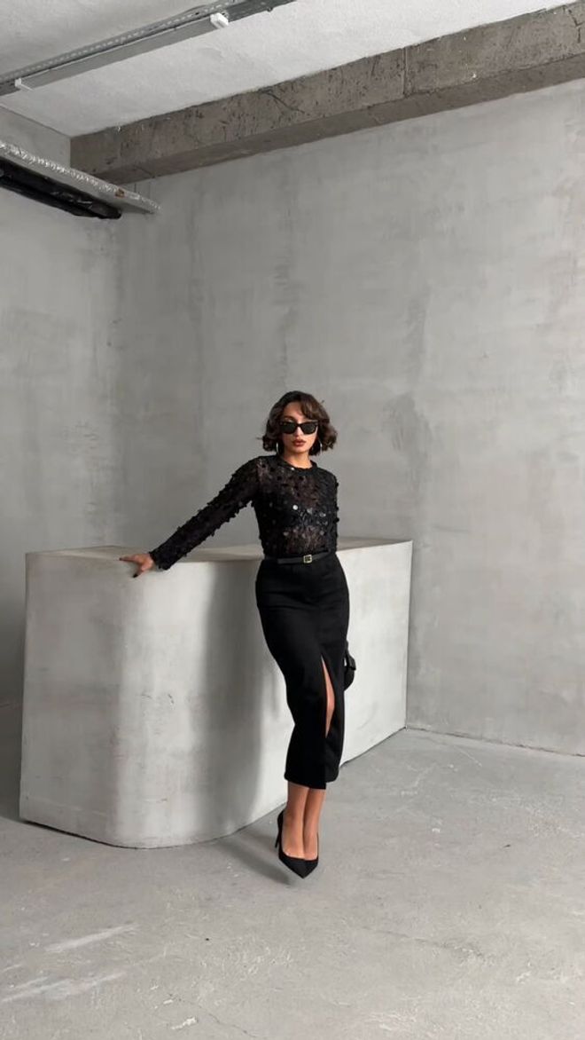 Topshow بلوزة أسود أنيق بريق رسمي جنسي ملابس بالجملة 1