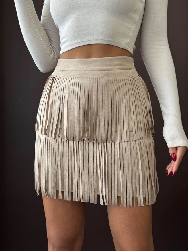 Topshow Bež Mini Krilo Z Več Plastmi In Visokim Pasom Oblačila na debelo Pomlad