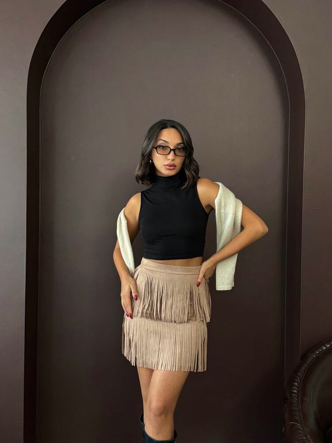 Topshow Bež Mini Krilo Z Visokim Pasom In Plastmi Oblačila na debelo Delo