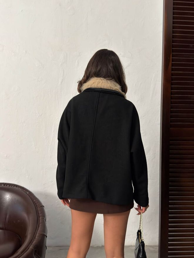 Topshow Палто В Черно С Голям Размер И Едноредово Закопчаване С Кожа Дрехи на едро Винтидж