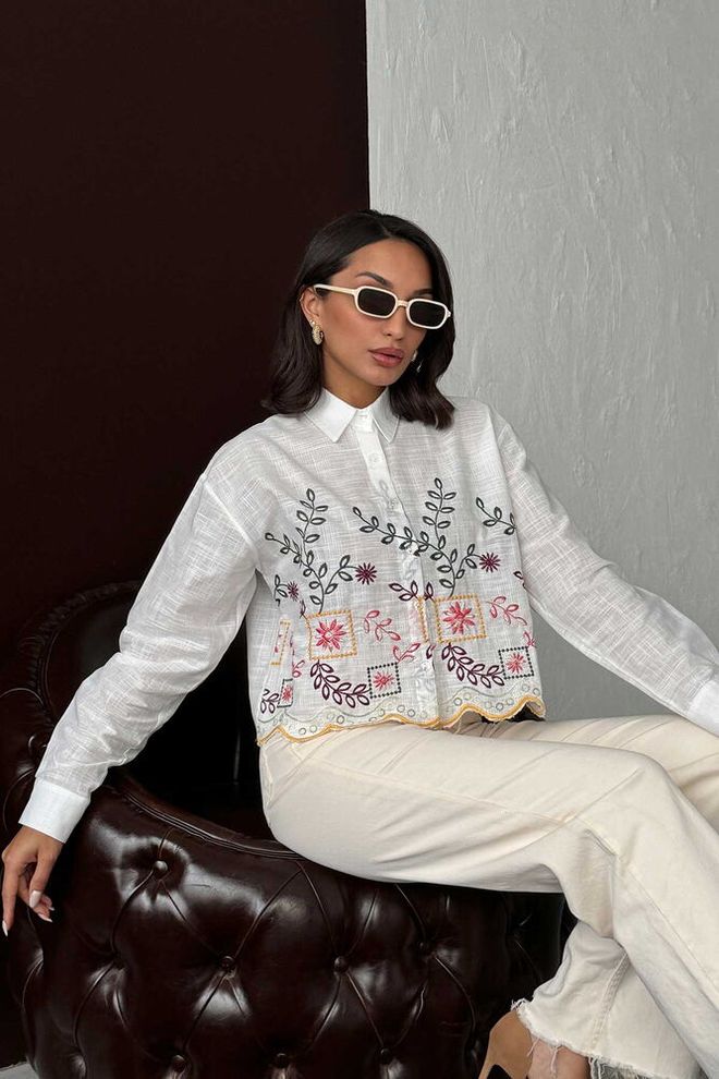 Topshow Camisa Blanca Étnica Casual Elegante Ropa al por mayor Casual