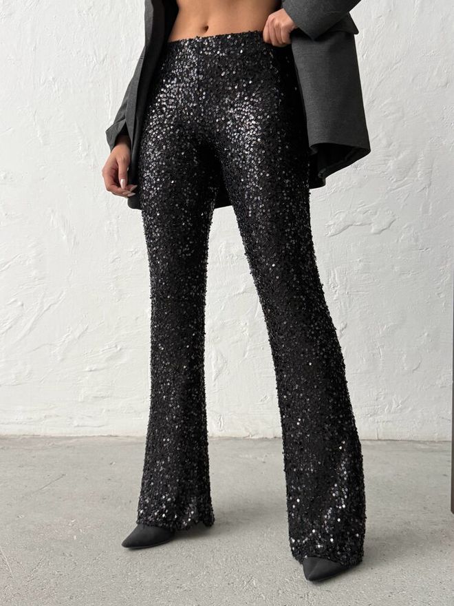 Topshow Crne Hlače Sa Šljokicama Trapez Veleprodaja odjeće Rođendan