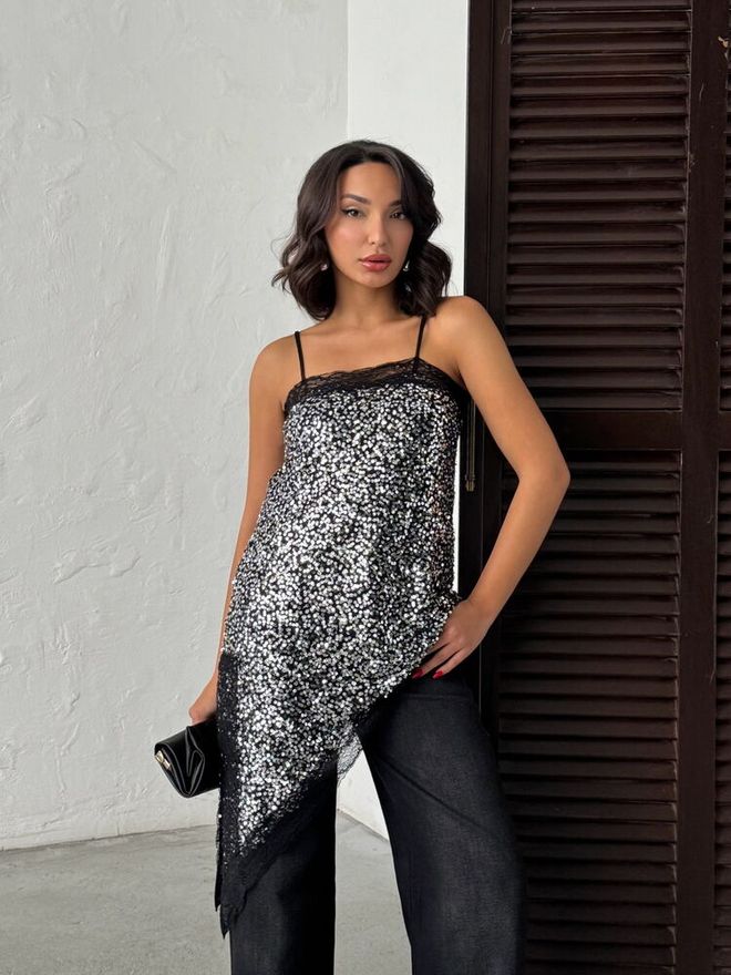 Topshow Čierna Flitrovaná Priliehavá Blúzka S Polokoľajom Veľkoobchod s oblečením 1