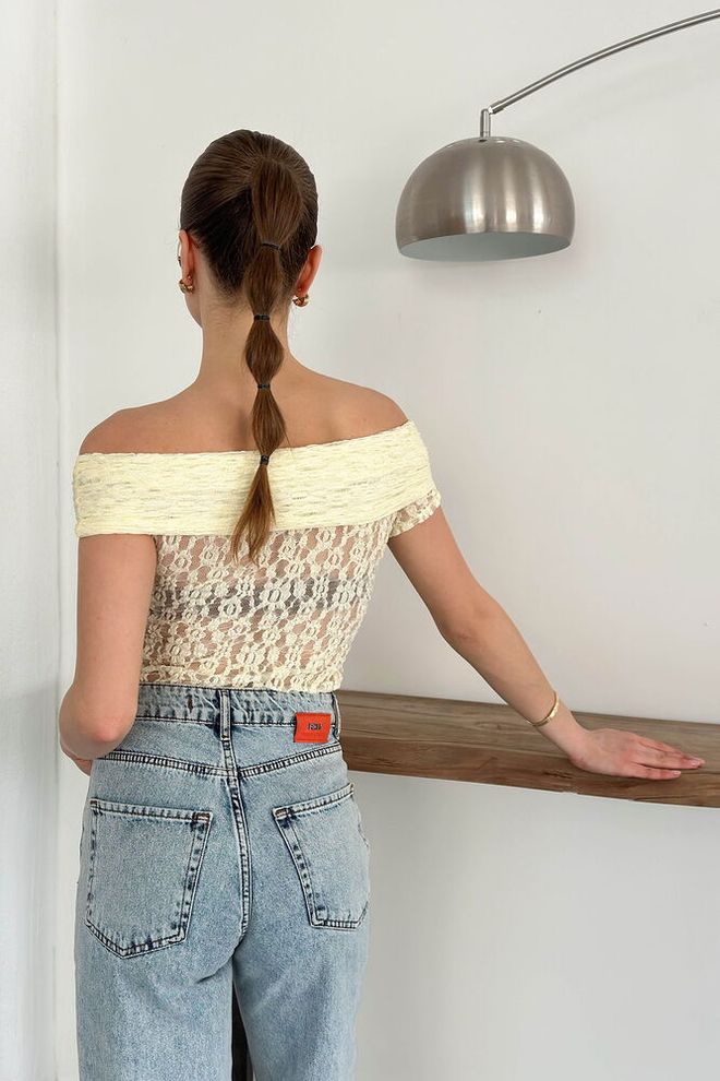 Topshow Spitzenbluse Mit Rosendetail Gelb Großhandelskleidung Formal