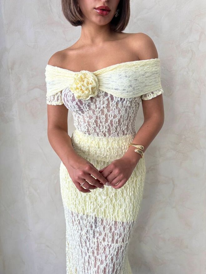 Topshow Spitzenbluse Mit Rosendetail Gelb Großhandelskleidung Sommer