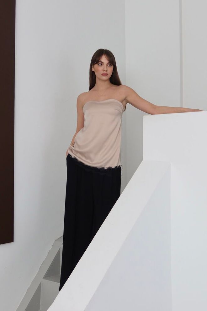 Topshow Бежевая Блузка Без Бретелек С Рукавом крестиком Оптовая продажа одежды Сексуальный