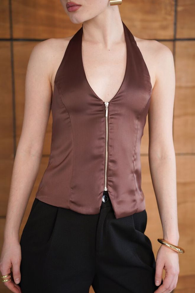 Topshow صدار بني بأكمام ضيقة وسحّاب ملابس بالجملة ربيع