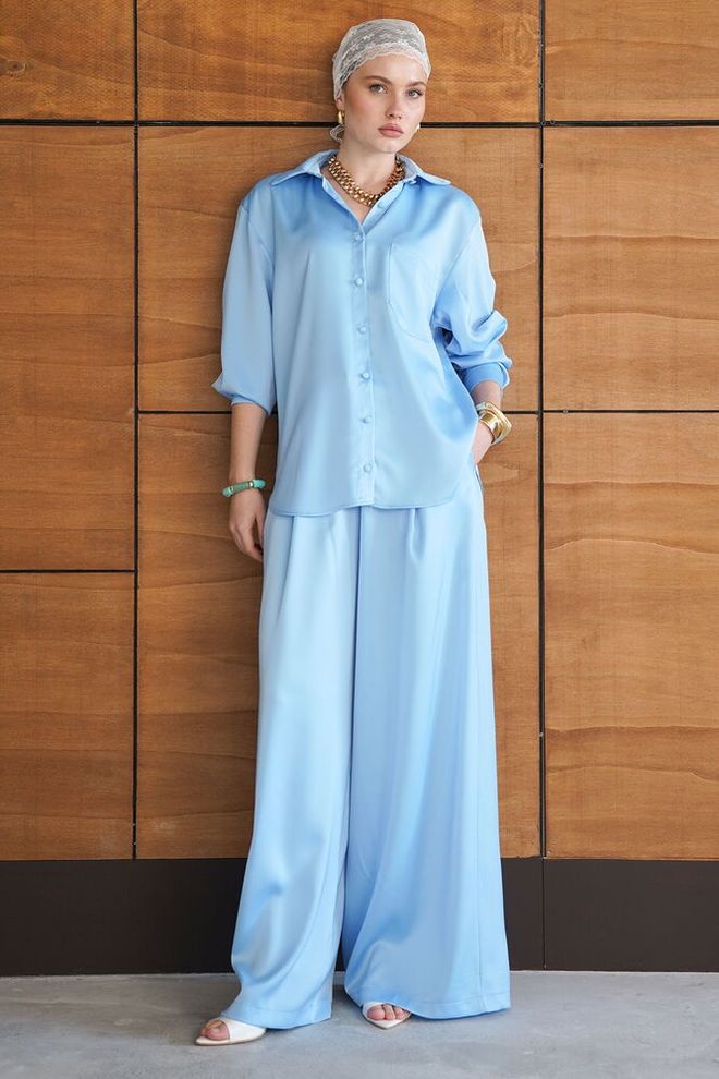 Topshow Pantaloni Palazzo Blu Con Gamba Larga E Vita Media Abbigliamento all'ingrosso Modesto