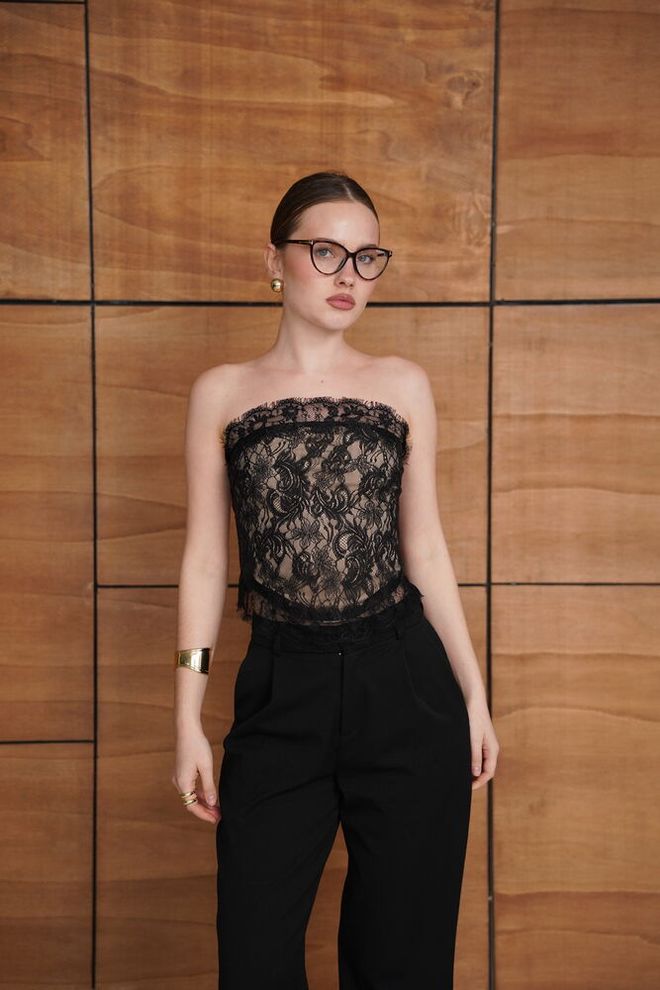 Topshow Black Sexy Elegant Glam Fitted Strapless Crop Blouse Wholesale Clothing 1