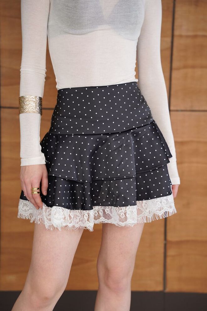 Topshow Black Polka Dot Layered Mini Skirt Wholesale Clothing Spring