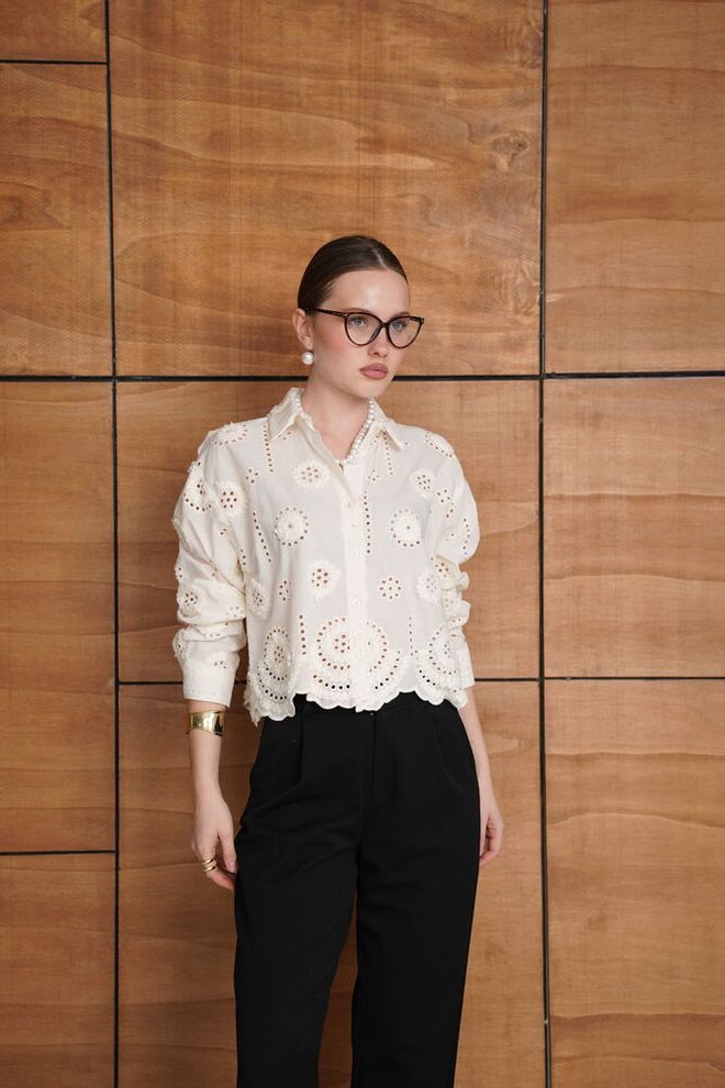 Topshow White Floral Crop Shirt With Polo Neck Buttoned Wholesale Clothing Lounge