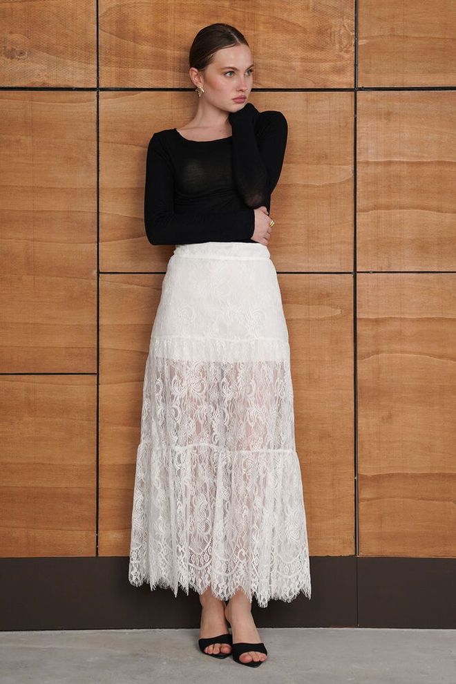 Topshow White Elegant Formal Vintage Layered Maxi Skirt Wholesale Clothing Casual