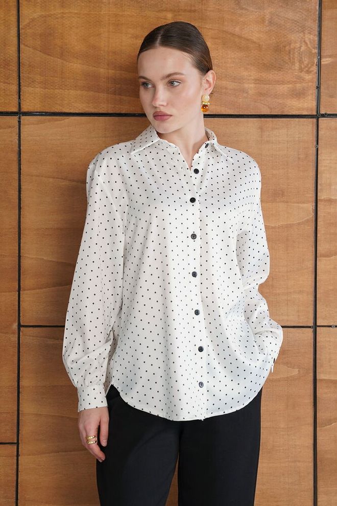 Topshow Camicia Bianca A Pois Abbottonata Abbigliamento all'ingrosso Casuale