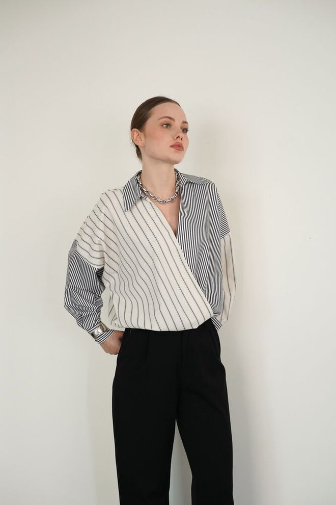 Topshow White Striped Buttoned Shirt With Notched Neck Wholesale Clothing 1