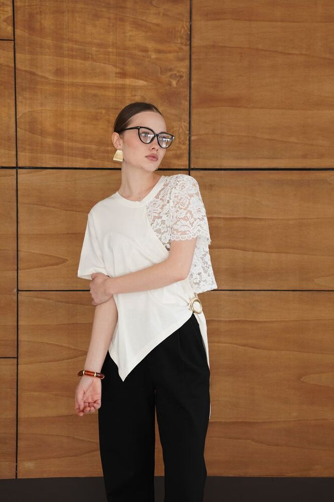 Topshow Белая Блузка С Цветочным И Однотонным Рисунком Оптовая продажа одежды 1