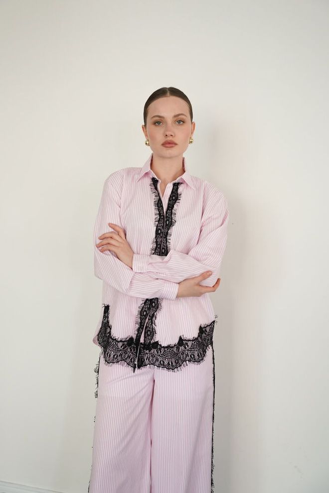 Topshow Pink Striped Elegant Buttoned Polo Neck Shirt Wholesale Clothing Work