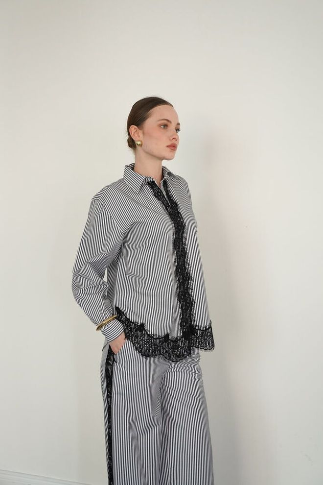 Topshow Black Elegant Striped Buttoned Shirt Wholesale Clothing 1