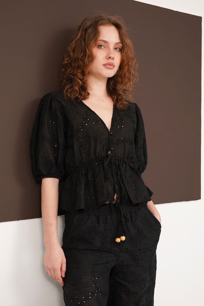 Topshow Blusa Preta Com Mangas De Balão Meia Manga Roupas por atacado Casual