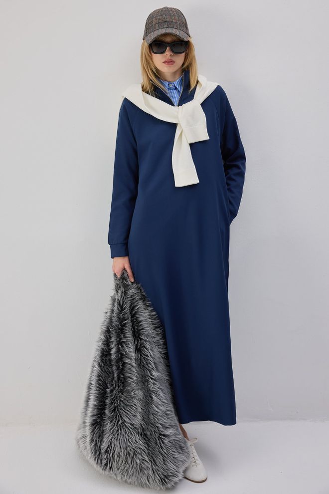 Touche Prive Темно синий Скромный Повседневный Спортивный Свитер Платье Оптовая продажа одежды Скромный