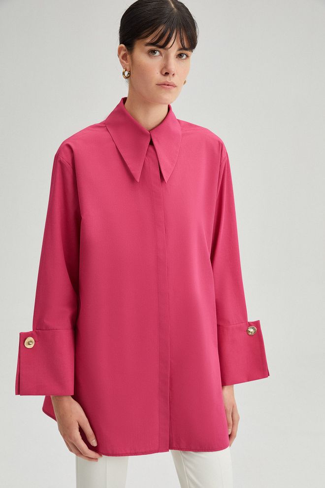 Touche Prive Elegantná Fuchsiová Košeľa S Vrúbkovaným Golierom A Zapínaním Na Gombíky Veľkoobchod s oblečením Jar