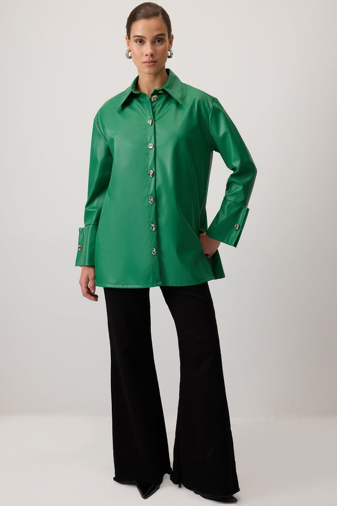 Touche Prive Grünes Hemd Mit Polokragen Und Knopfleiste Großhandelskleidung Lässig
