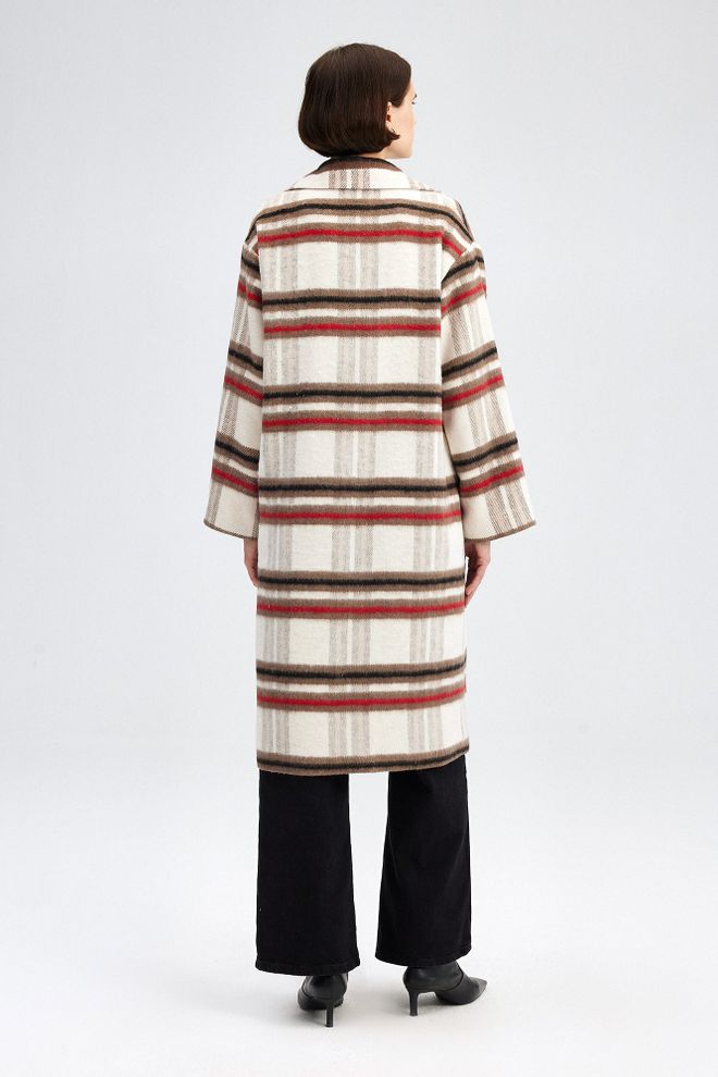 Touche Prive Beige Double Breasted Plaid Coat With Flap Pockets Wholesale Clothing Lounge